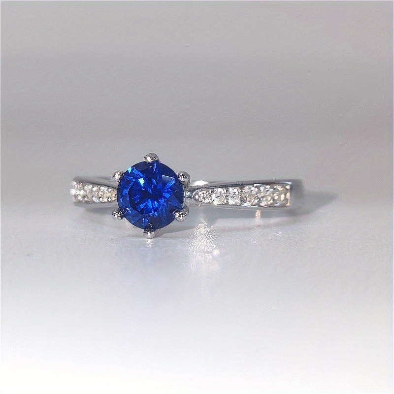 Women's S925 Silver Classic Style Blue Artificial Gemstones Ring